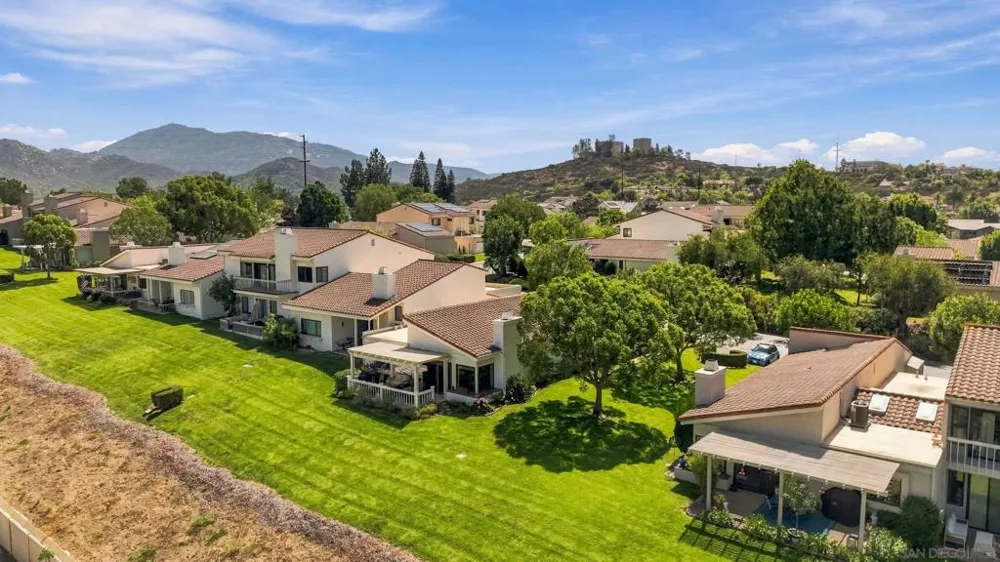 17824 Villamoura Dr Poway, CA 92064