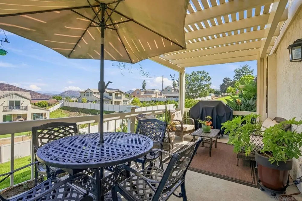 17824 Villamoura Dr Poway, CA 92064