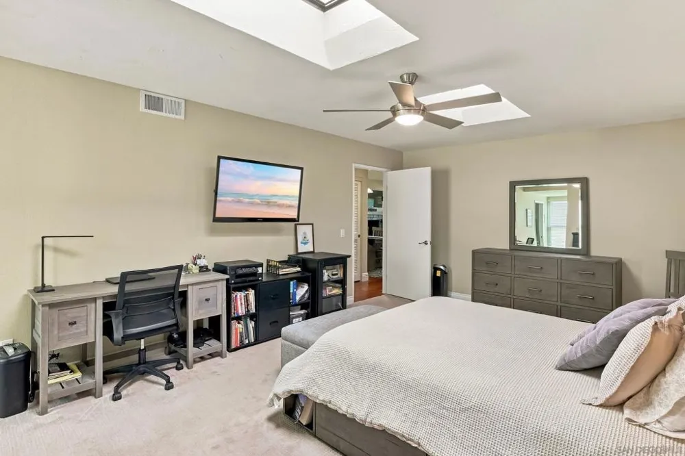 17824 Villamoura Dr Poway, CA 92064