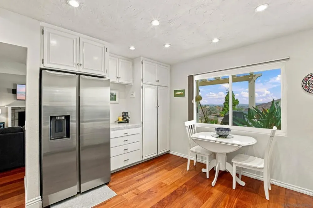17824 Villamoura Dr Poway, CA 92064