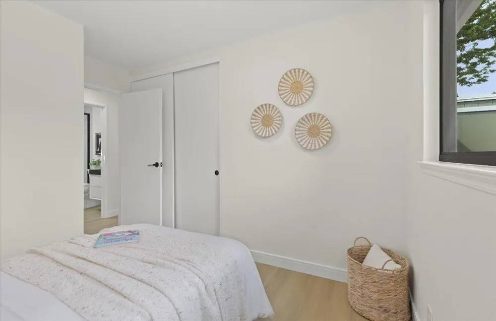 198 Greenwich Drive Pleasant Hill, CA 94523