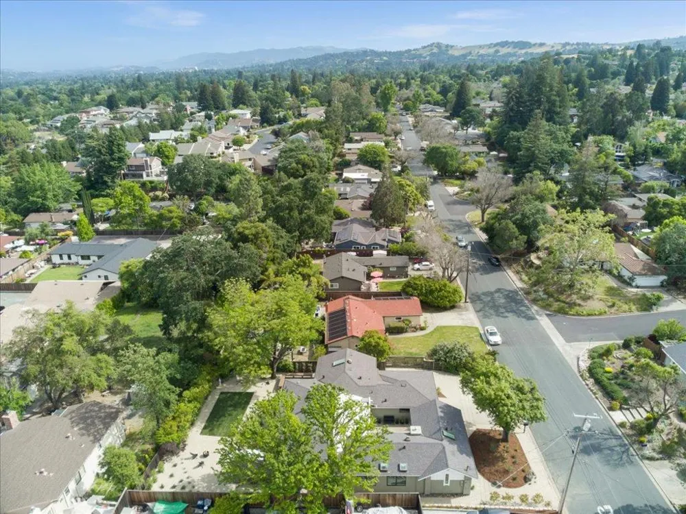 198 Greenwich Drive Pleasant Hill, CA 94523