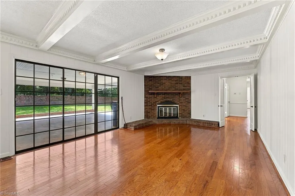 1409 Rockwood Avenue Burlington, NC 27215