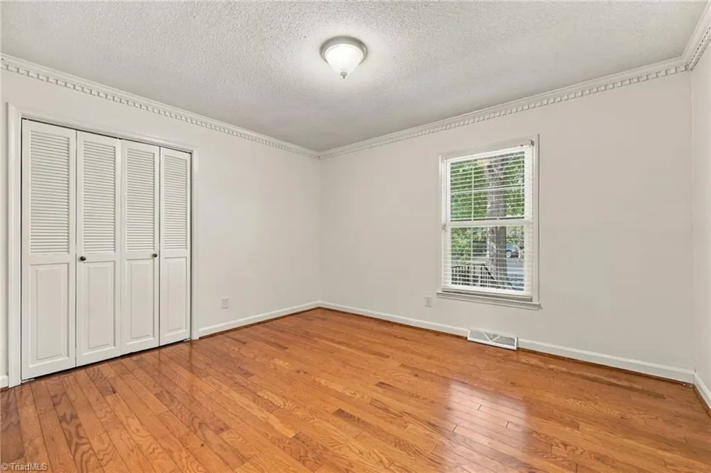 1409 Rockwood Avenue Burlington, NC 27215
