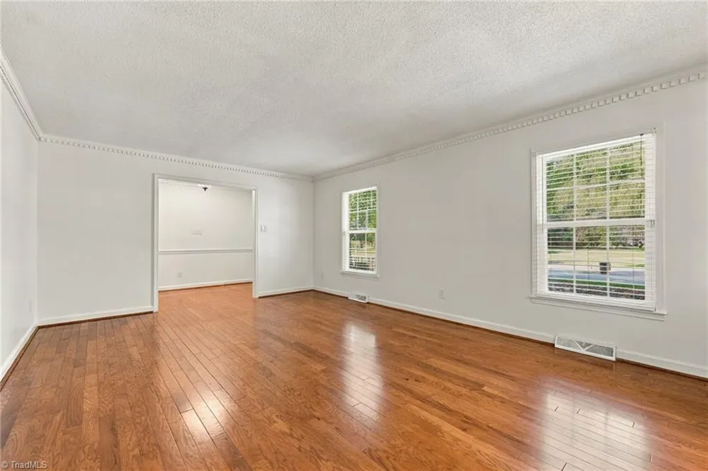 1409 Rockwood Avenue Burlington, NC 27215