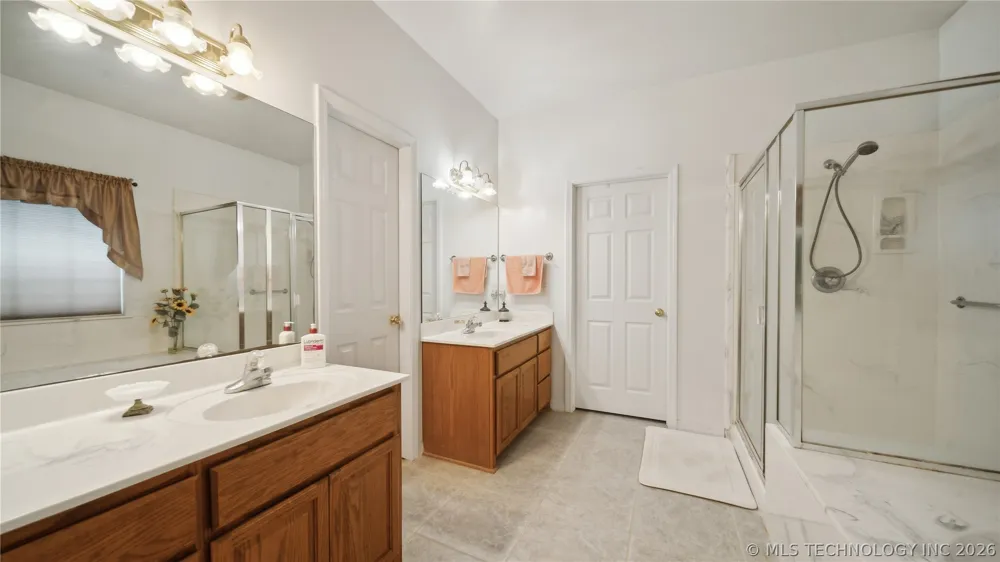 9601 S 282nd EastAvenue Broken Arrow, OK 74014