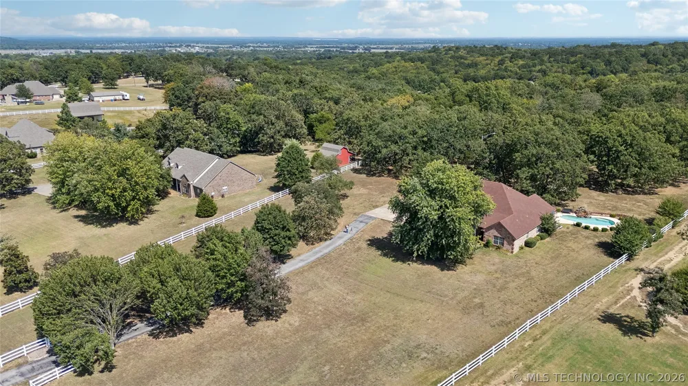 9601 S 282nd EastAvenue Broken Arrow, OK 74014