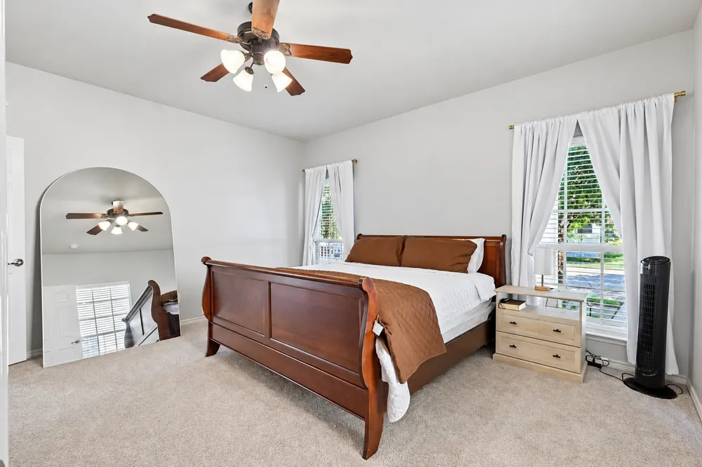 1624 Sea Pines Drive Savannah, TX 76227