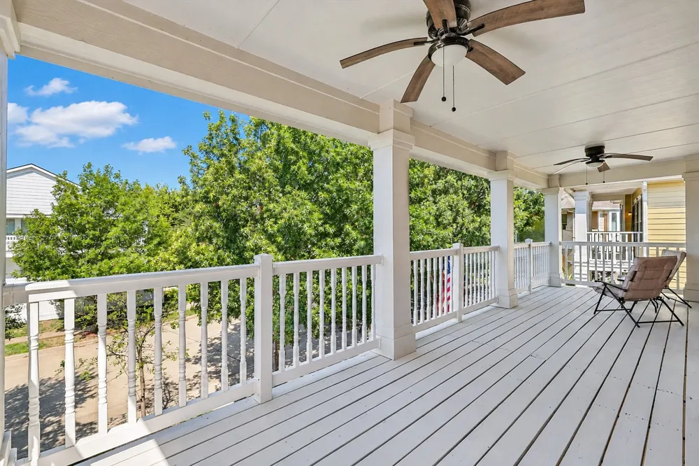 1624 Sea Pines Drive Savannah, TX 76227