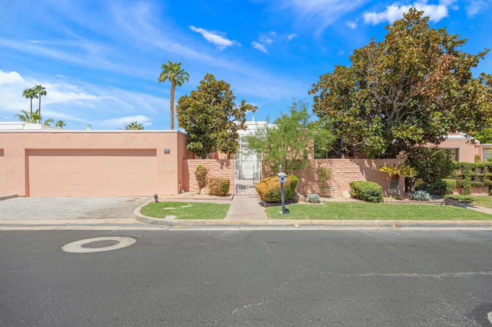 73576 Malabata Drive Palm Desert, CA 92260