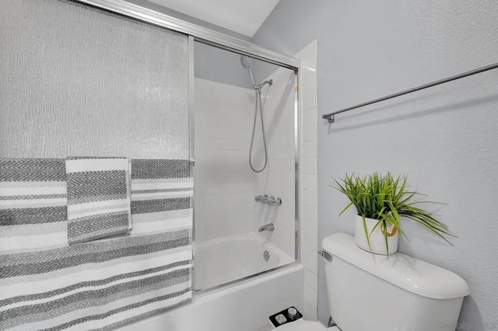 8575 Summerdale Rd #186 San Diego, CA 92126