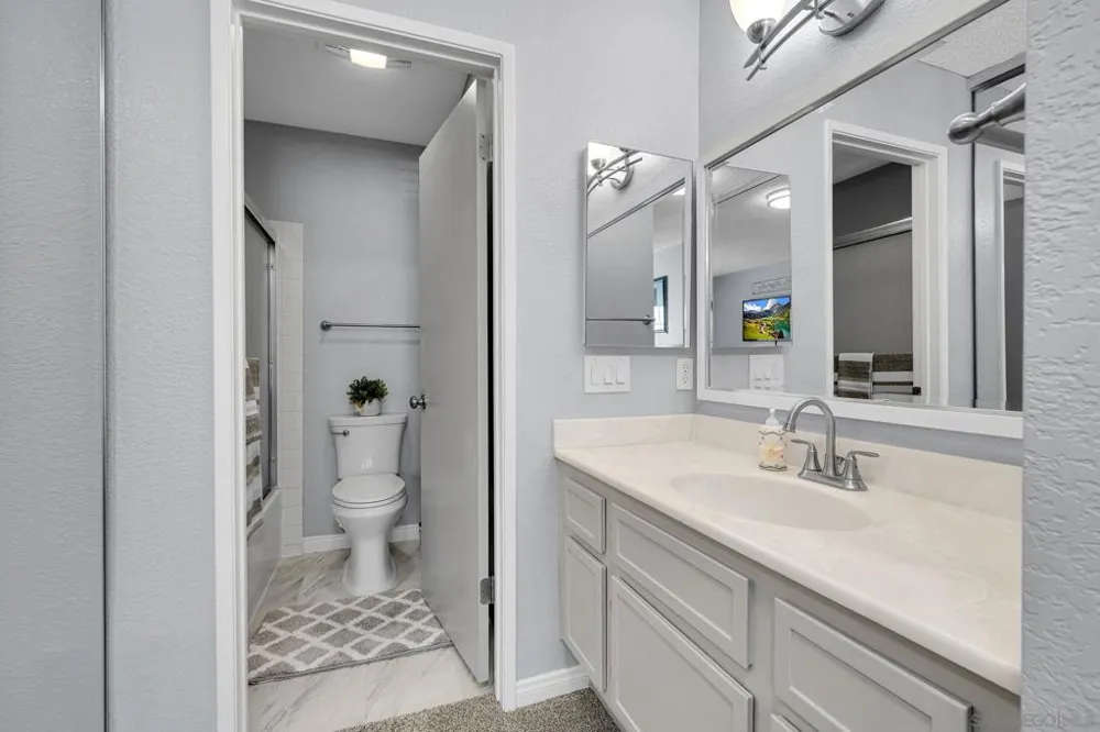 8575 Summerdale Rd #186 San Diego, CA 92126