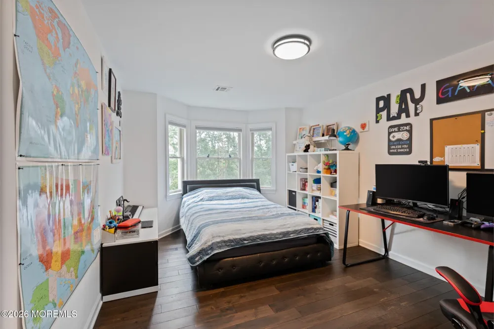 48 Friendship Road Howell, NJ 07731