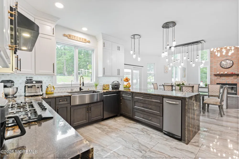 48 Friendship Road Howell, NJ 07731