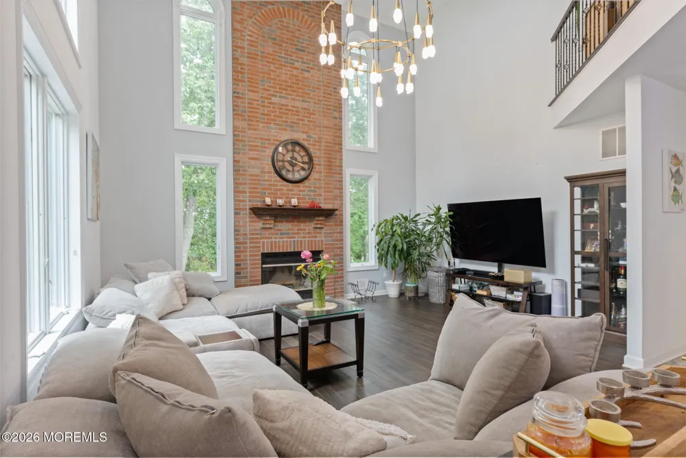 48 Friendship Road Howell, NJ 07731