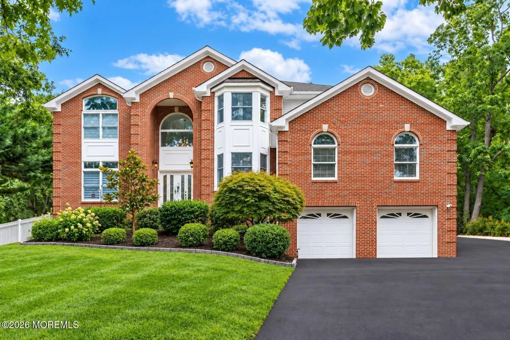 48 Friendship Road Howell, NJ 07731