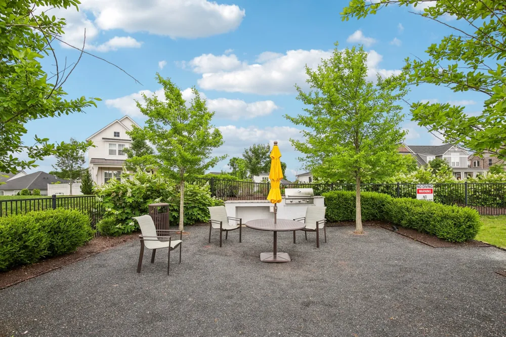 810 Westchester Cir Hendersonville, TN 37075
