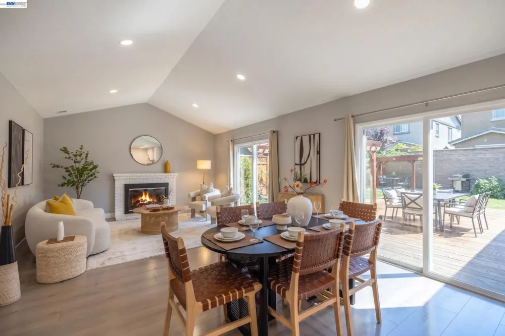38475 Jacaranda Dr Newark, CA 94560