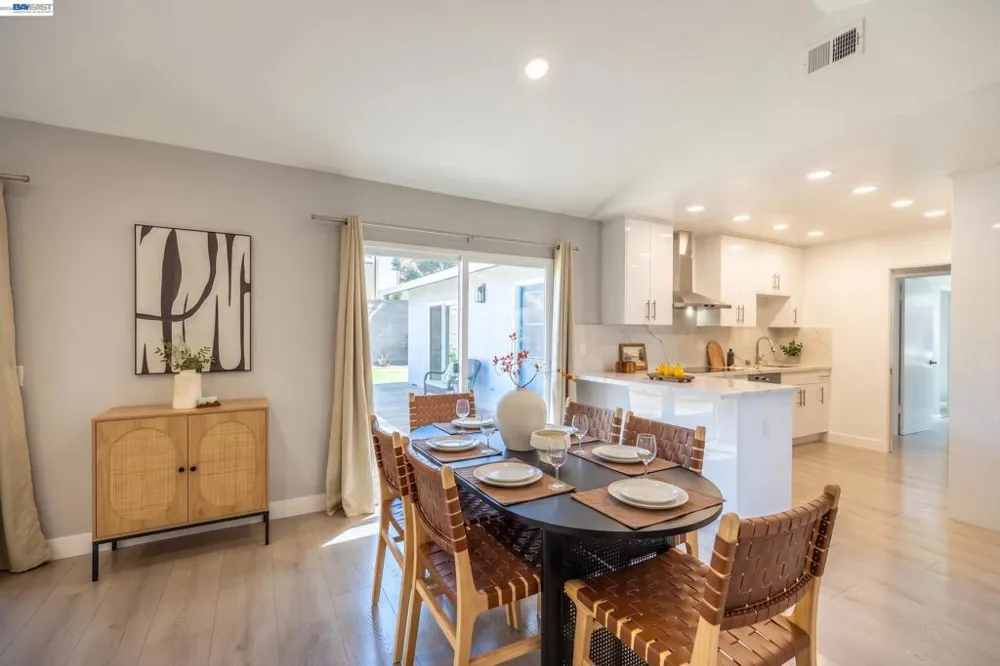 38475 Jacaranda Dr Newark, CA 94560