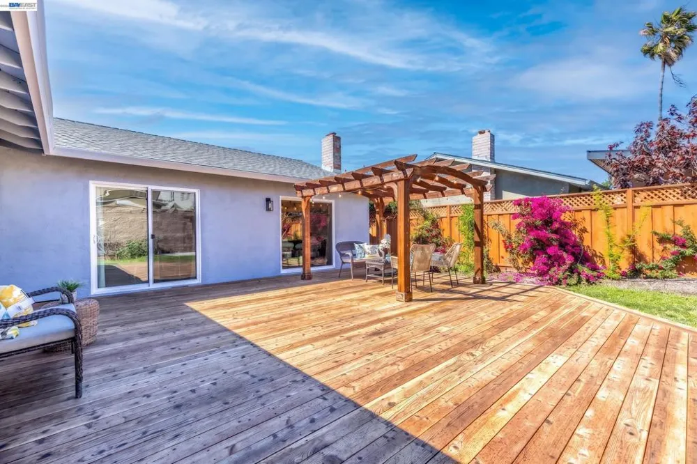 38475 Jacaranda Dr Newark, CA 94560