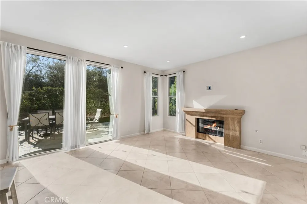 11152 Terraceridge Moorpark, CA 93021