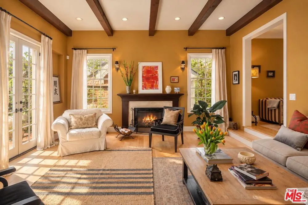 9835 Portola Drive Los Angeles, CA 90210