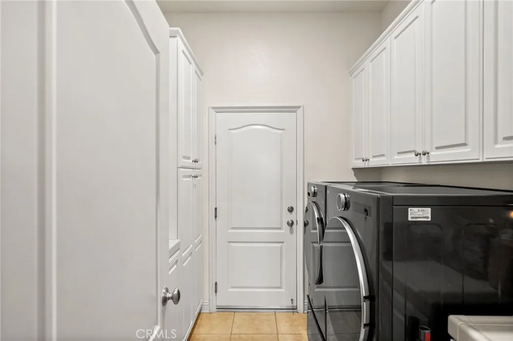 20371 Via Botticelli Porter Ranch, CA 91326
