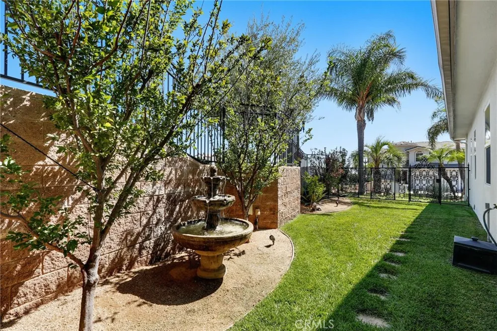 20371 Via Botticelli Porter Ranch, CA 91326