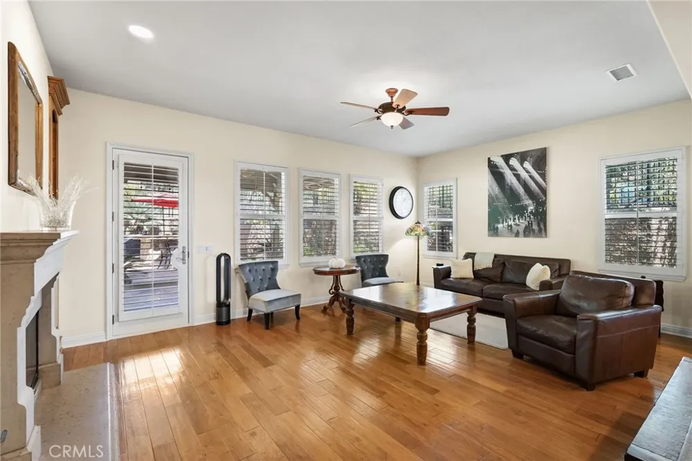 20371 Via Botticelli Porter Ranch, CA 91326