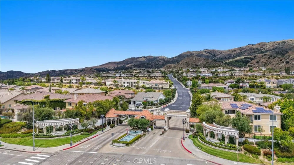 20371 Via Botticelli Porter Ranch, CA 91326