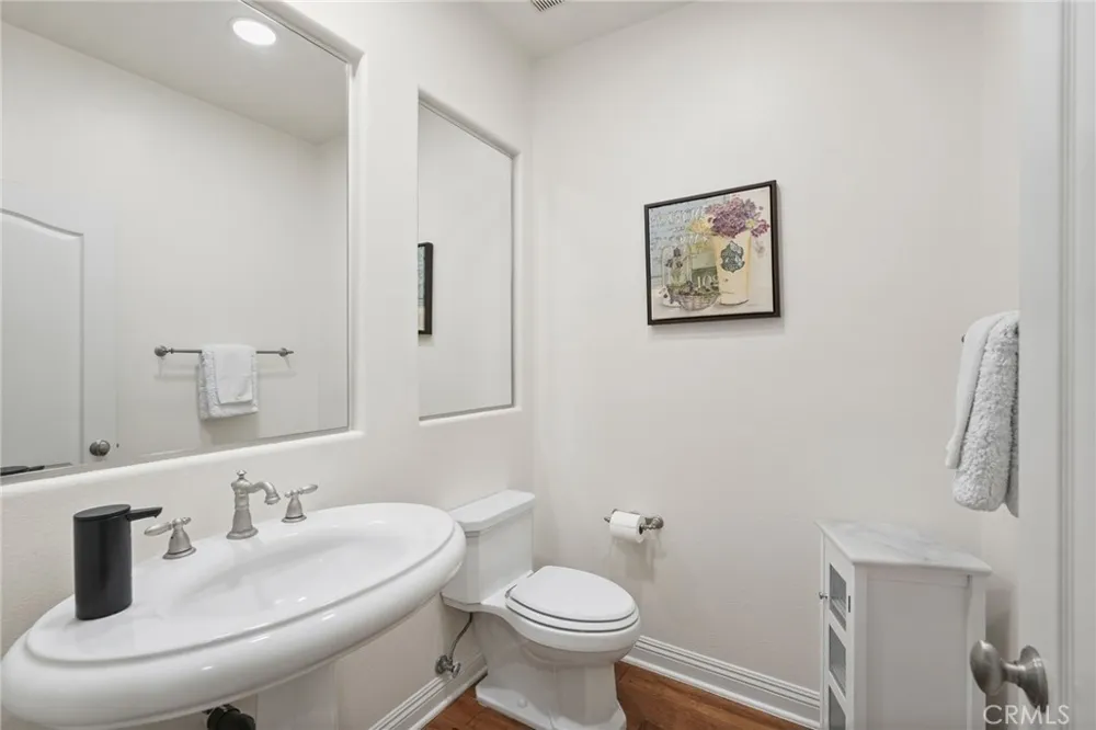 20371 Via Botticelli Porter Ranch, CA 91326