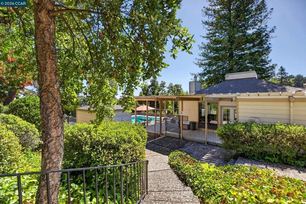 28 Janin Pl Pleasant Hill, CA 94523
