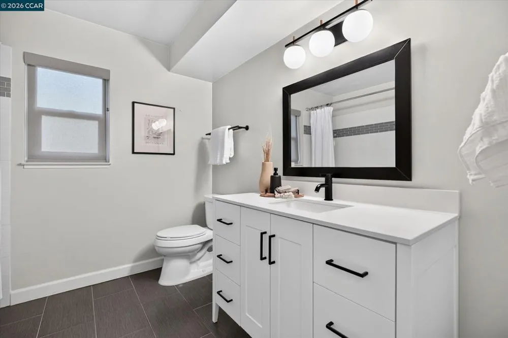28 Janin Pl Pleasant Hill, CA 94523