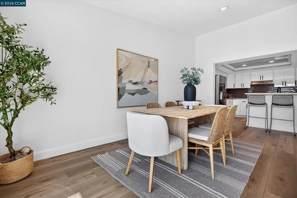 28 Janin Pl Pleasant Hill, CA 94523