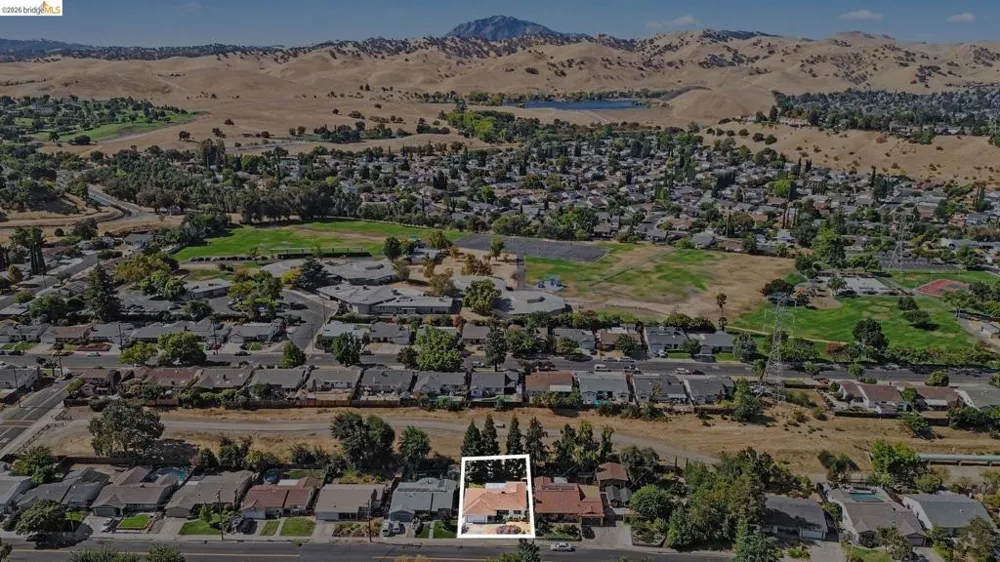 3304 Camby Rd Antioch, CA 94509