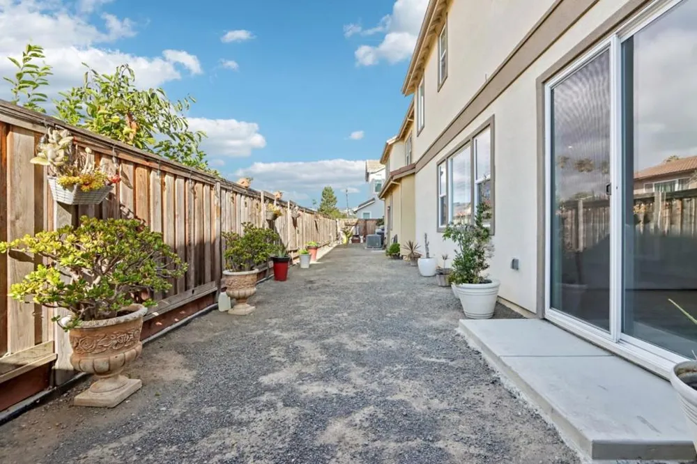 1119 Jason Creek Place Hayward, CA 94544