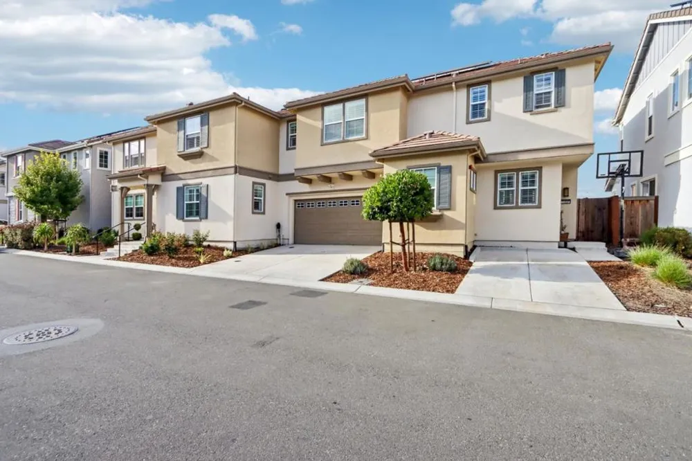 1119 Jason Creek Place Hayward, CA 94544