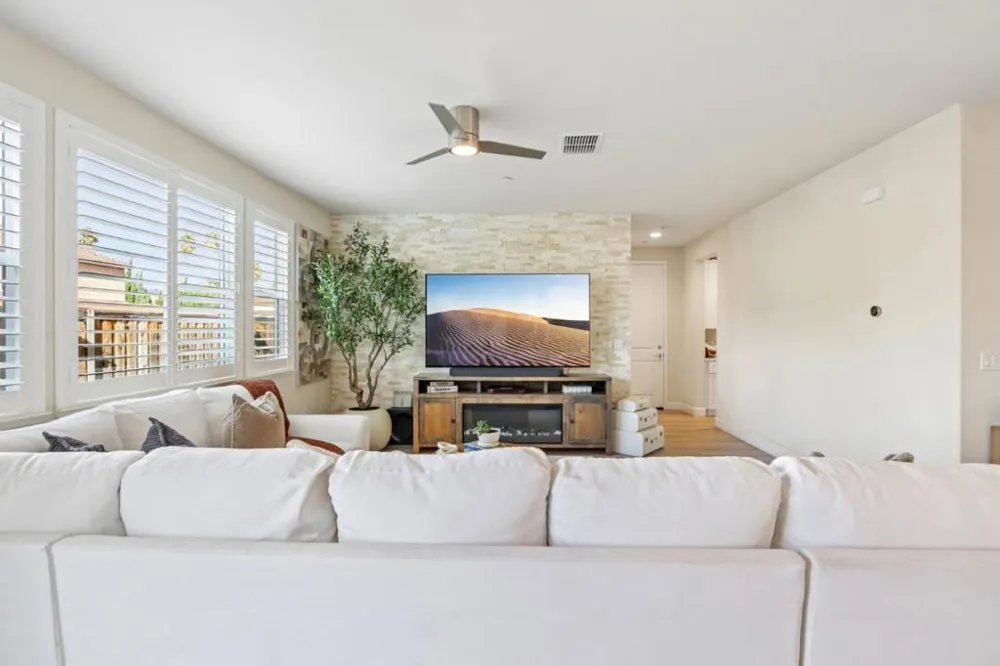 1119 Jason Creek Place Hayward, CA 94544