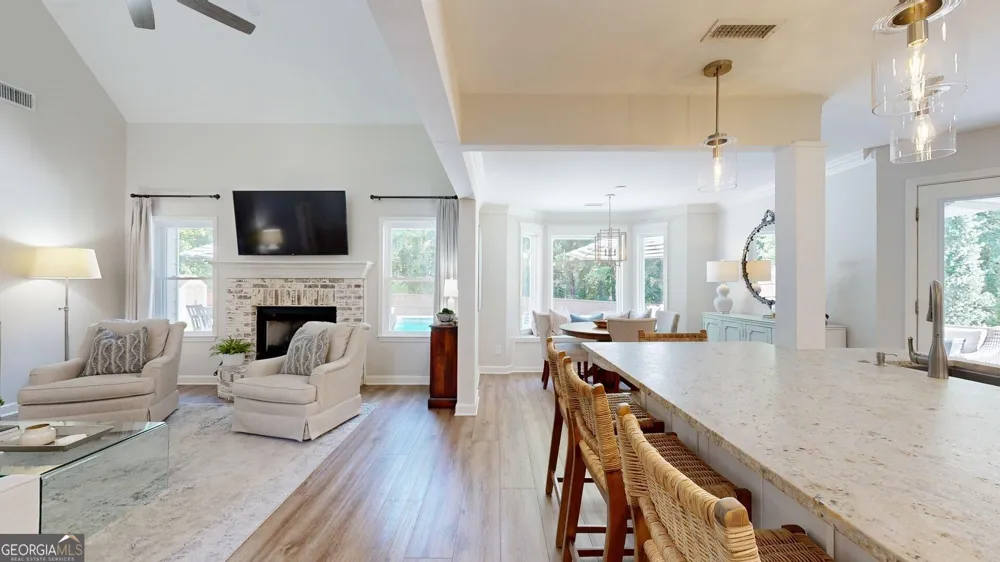 308 Vendella CIR Peachtree City, GA 30269