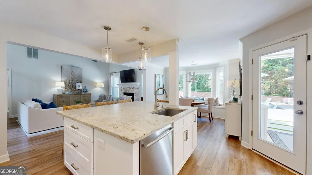 308 Vendella CIR Peachtree City, GA 30269