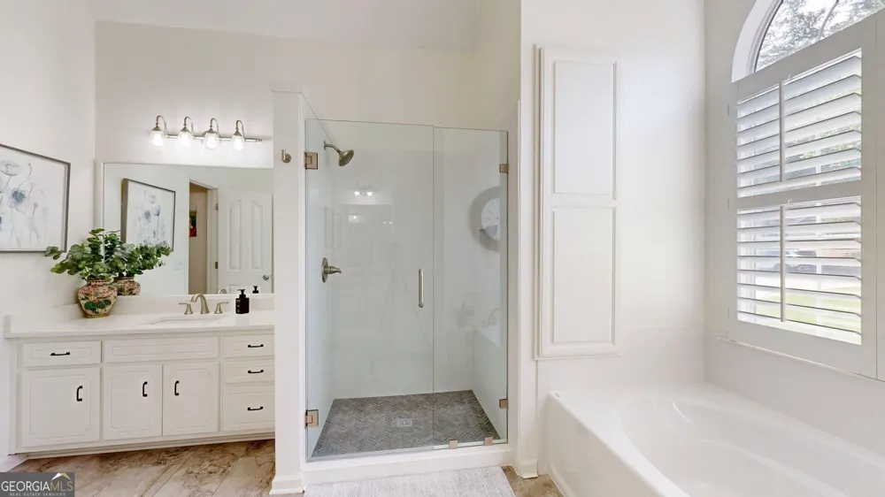 308 Vendella CIR Peachtree City, GA 30269