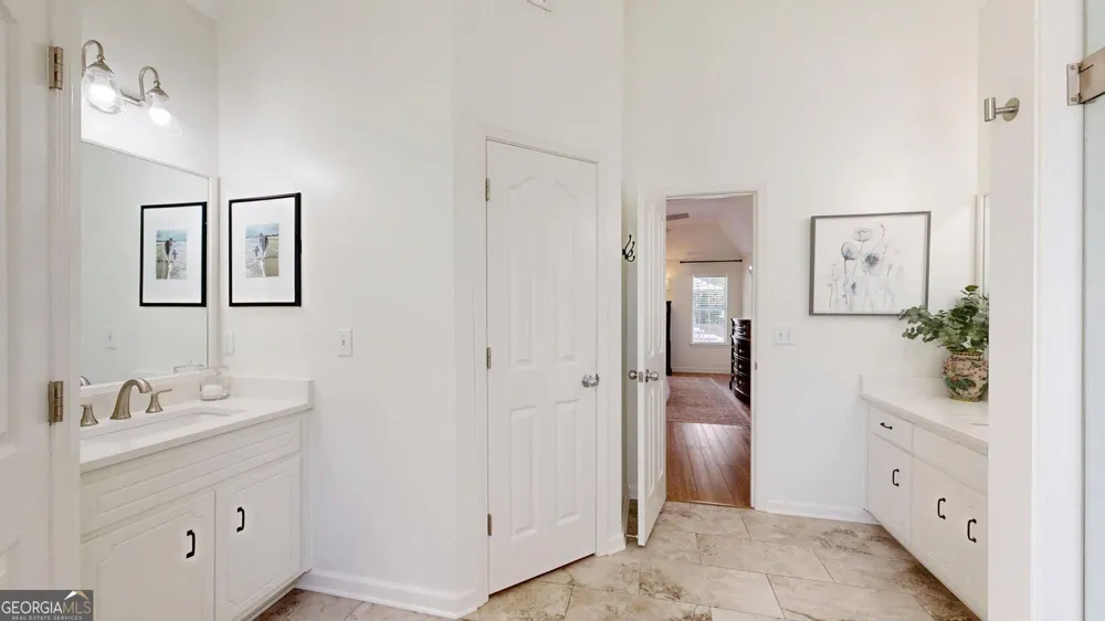 308 Vendella CIR Peachtree City, GA 30269