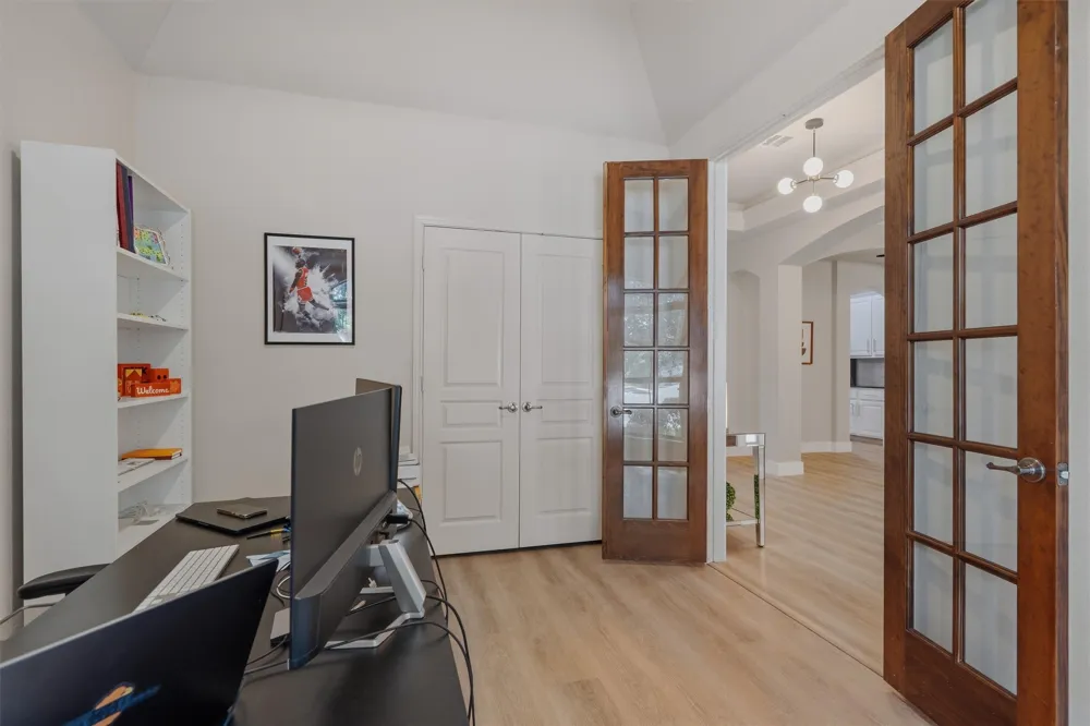 10113 Loxley Lane Austin, TX 78717