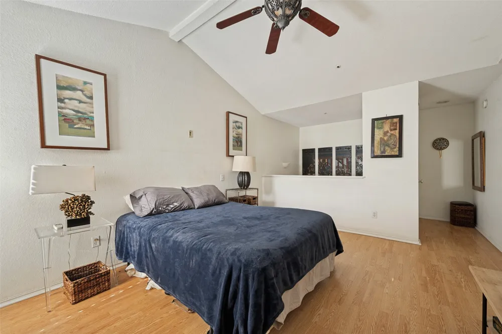 4102 Buena Vista Street #13 Dallas, TX 75204