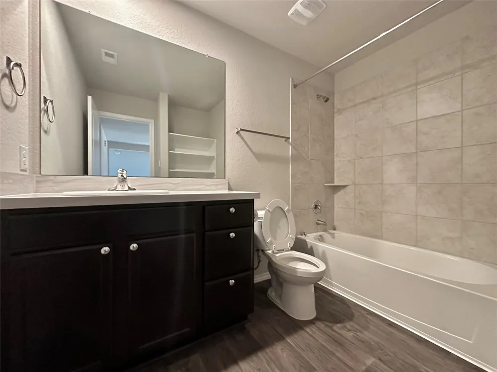 5410 Pembrokeshire Circle Katy, TX 77449