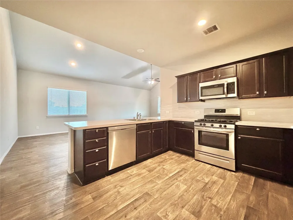5410 Pembrokeshire Circle Katy, TX 77449