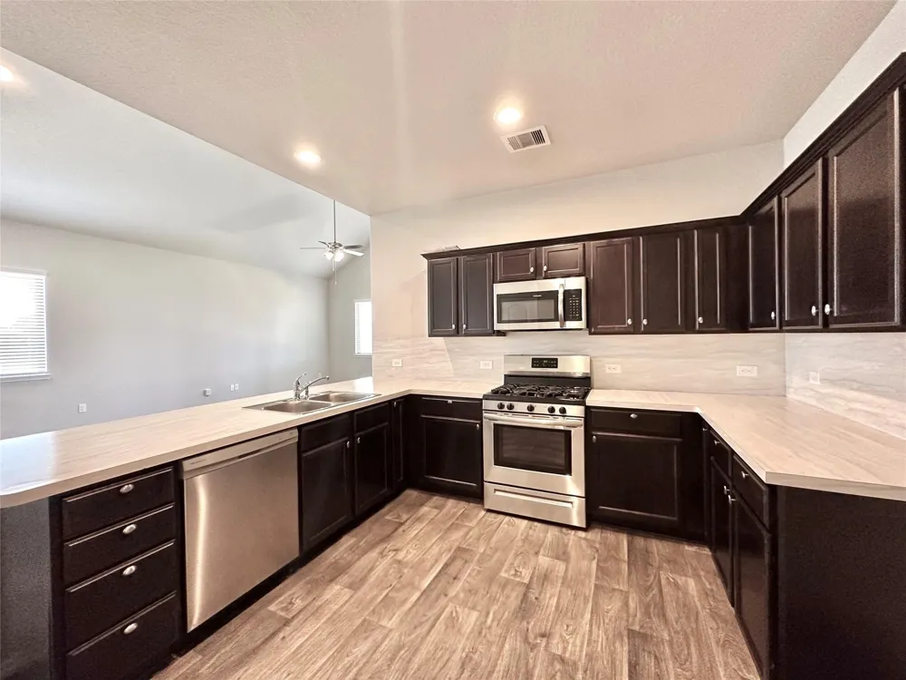 5410 Pembrokeshire Circle Katy, TX 77449