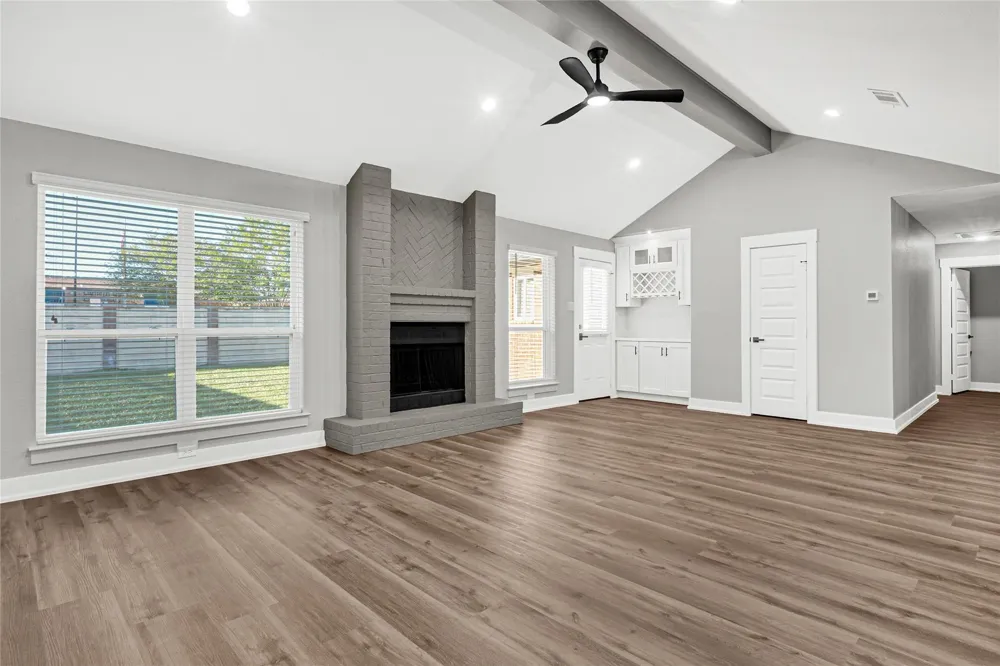 1826 Crestview Court Missouri City, TX 77459