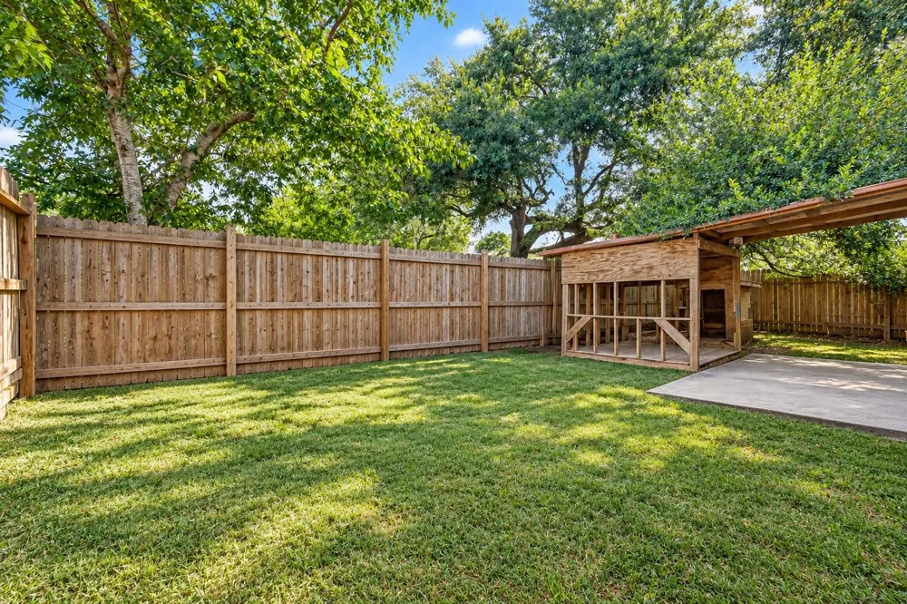 4845 E Ridge Creek Drive Houston, TX 77053