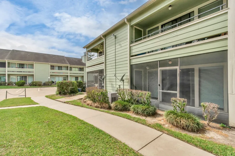 14777 Wunderlich Drive #2213 Houston, TX 77069